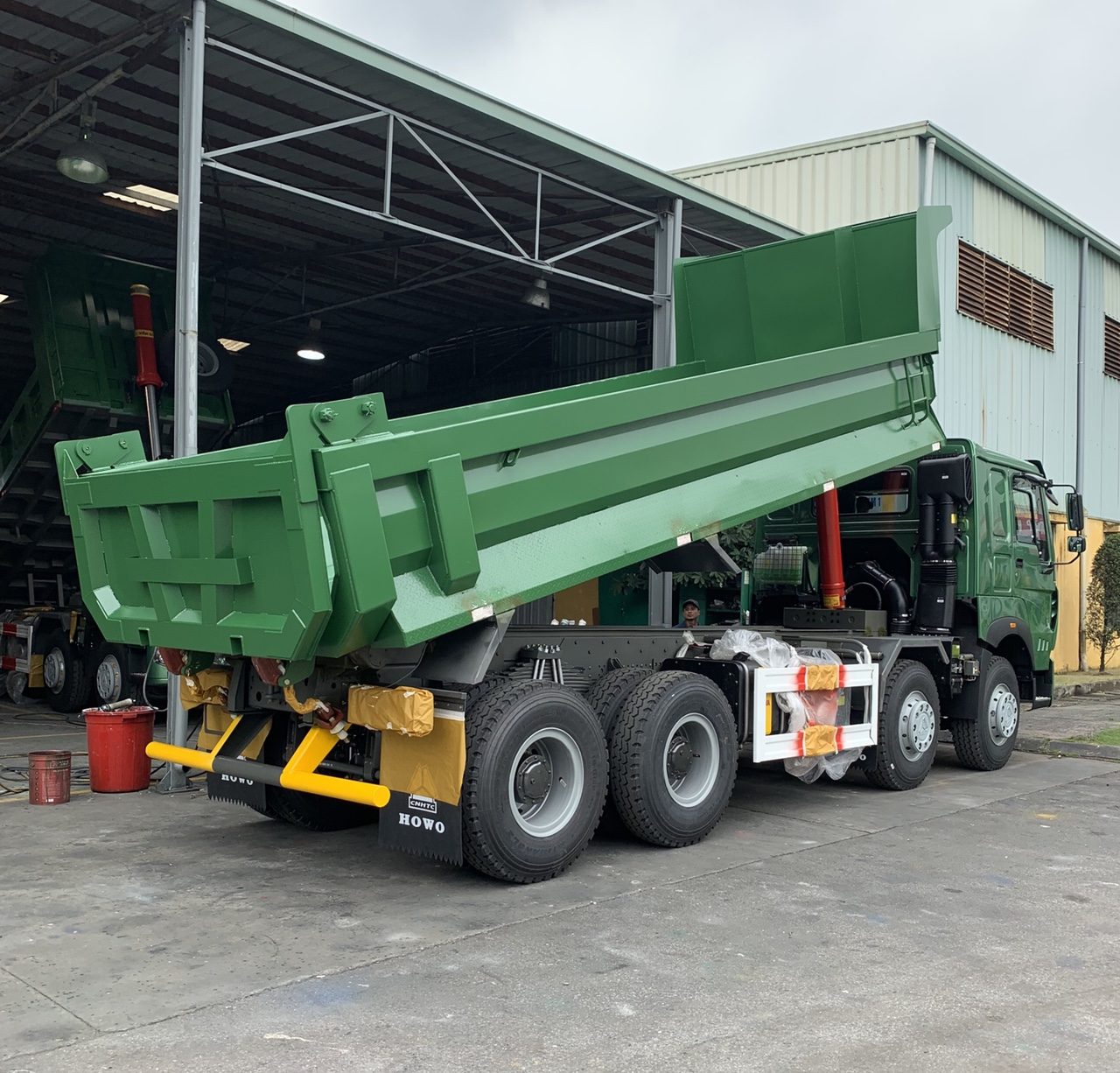 xe-ben-howo-1280x1226-1